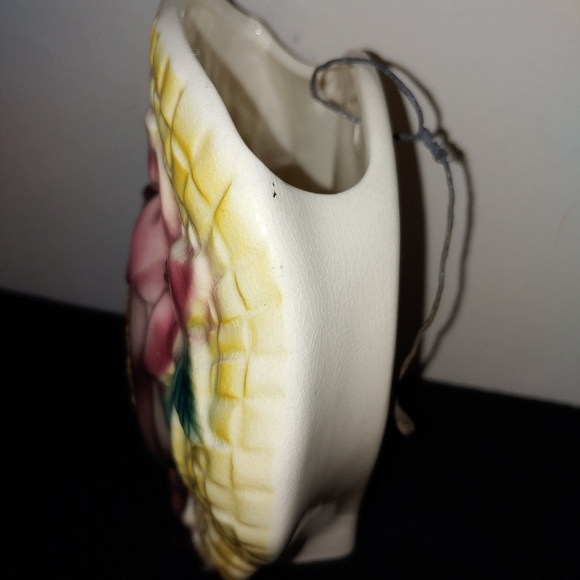 Vintage Garden Wall Pocket Pottery Flowers Sun Hat Planter Ceramic Royal Copley - Picture 4 of 8